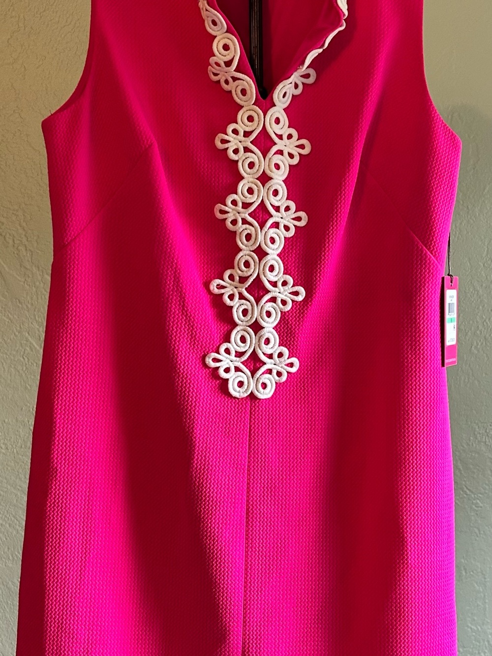 Vince Camuto Hot Pink Sleeveless Shift Dress with White Center Trim NWT $138